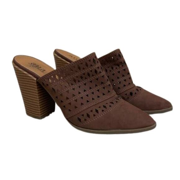 ❄️BF SALE❄️ A.N.A. Brown Suede Cut Out Mules - Picture 1 of 8